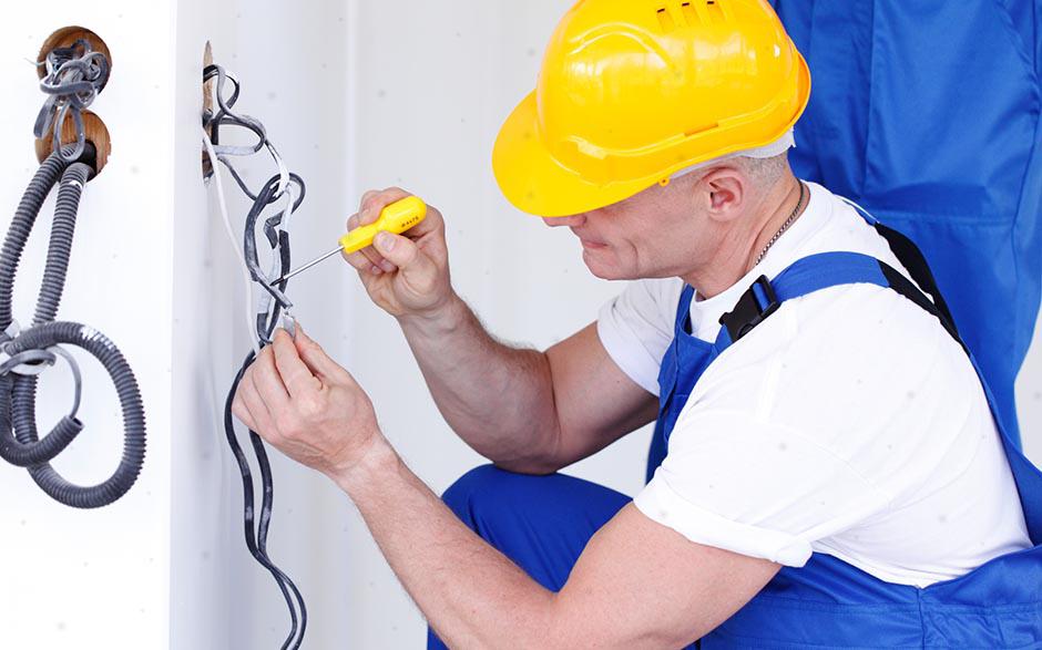 tarif horaire d'un électricien Chilly-Mazarin